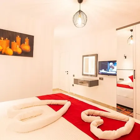 Apartment Near Kaputas, Luxury Apartment With Pool *