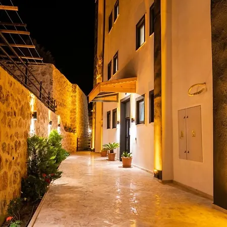 Apartment Near Kaputas, Luxury Apartment With Pool